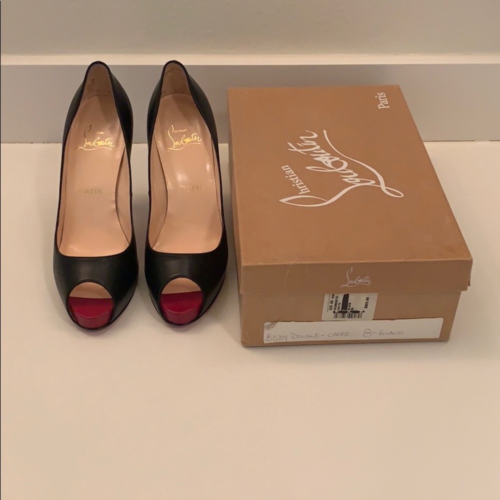 Louboutin platform pumps (black)